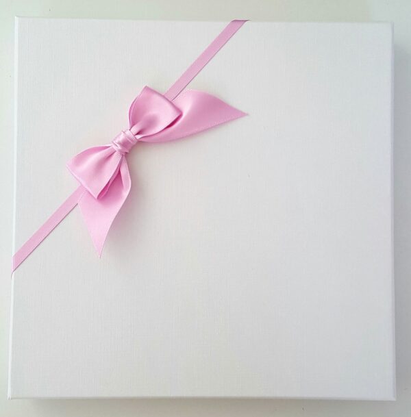 white baby pink box